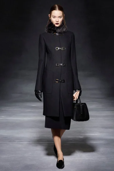 Look 4